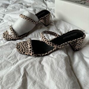 OLIVIA MILLER ‘Carlisle’ Leopard Print Double Strap Block Heel Sandal Size 8